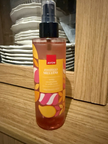 Avon mango mellow fragrance - mango,